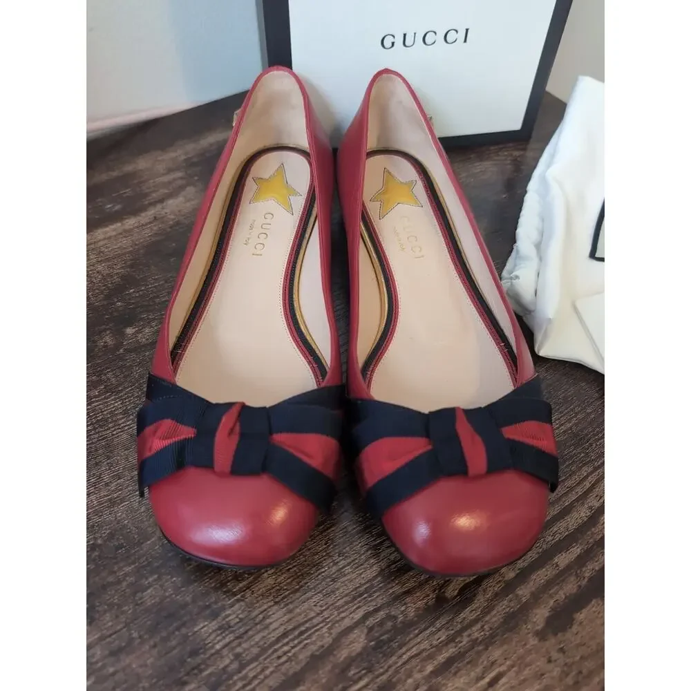Gucci womens red